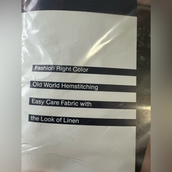 Fields Home Classics | Hemstitched Cinnamon | 60" x 102" | Oblong / Oval - Picture 6 of 7